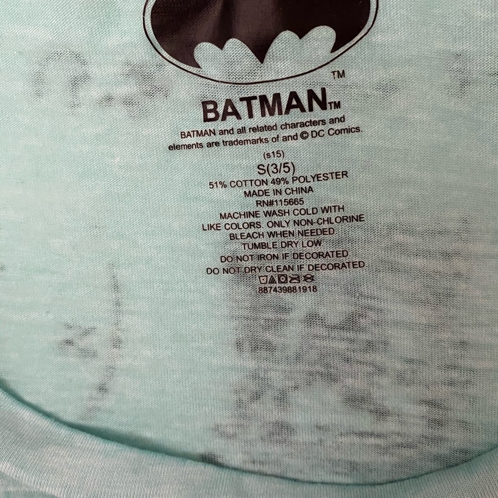 Batman Shirt - Picture 4 of 4